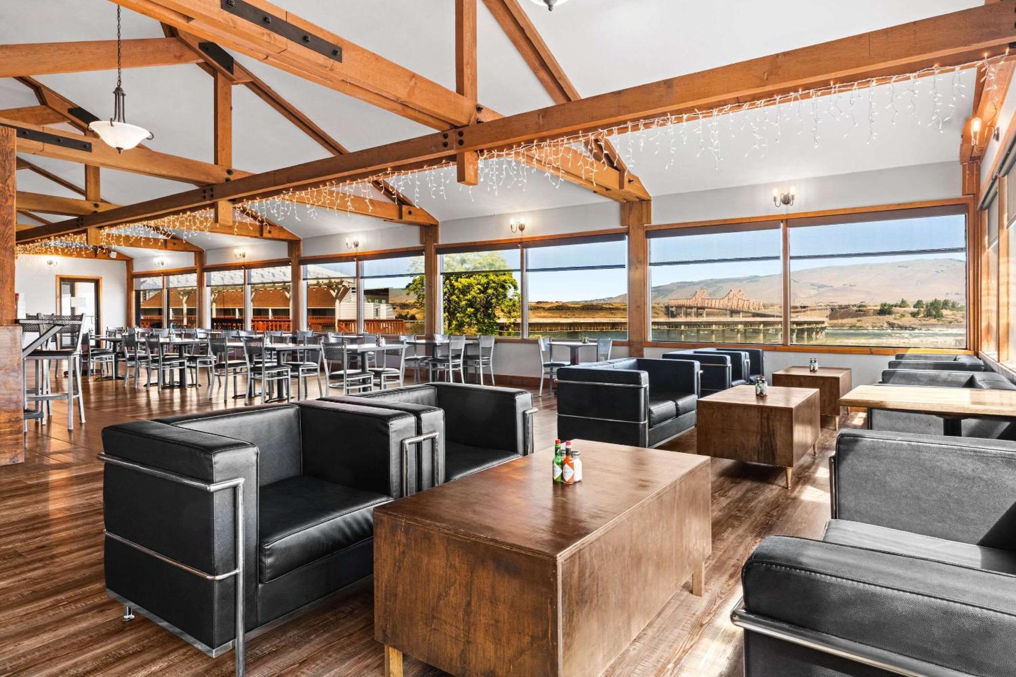 Columbia River Hotel, Ascend Hotel Collection The Dalles Esterno foto